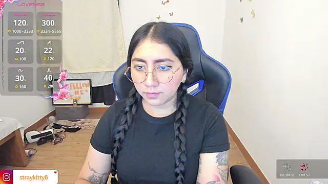 LoveLyy- online show from 3, 7, 2026