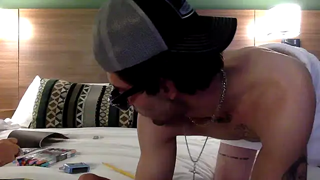 Snapshot of nvthvn555 chatting on 6, 7, 2026 nvthvn555 online show from 6, 7, 2026