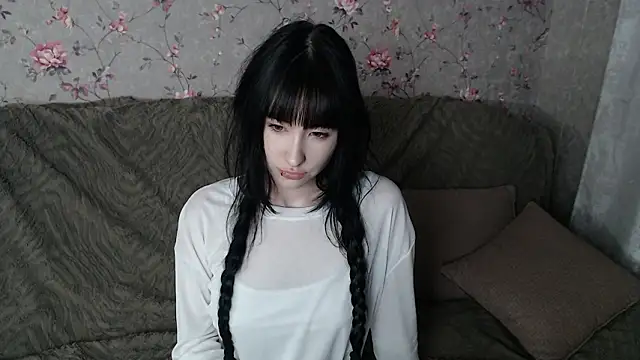 NaemiiBlush online show from 24, 2, 2026