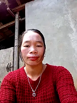 Snapshot of chieu_xinh chatting on 15, 11, 2025 chieu xinh online show from 15, 11, 2025