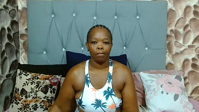 Bigboobsbooty online show from 6, 3, 2026