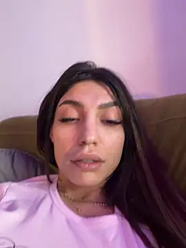 Ashley luxx online show from 8, 2, 2026