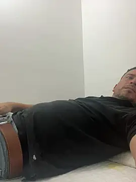 Snapshot of JX7NOVA chatting on 1, 3, 2026 JX7NOVA online show from 1, 3, 2026