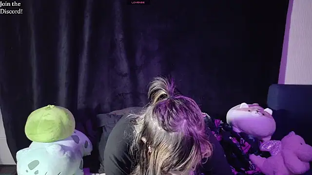 venusflytrapped online show from 2, 2, 2026