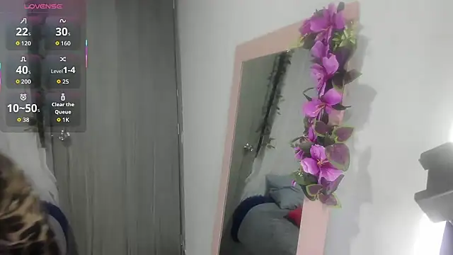 scarlett  m online show from 26, 11, 2025