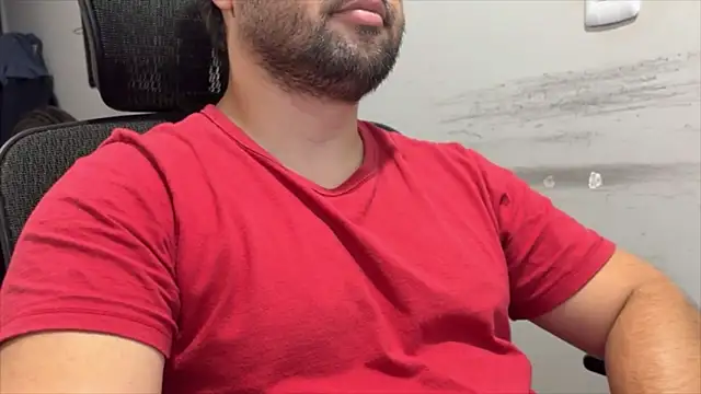Snapshot of CasalManeiro25 chatting on 7, 10, 2025 CasalManeiro25 online show from 7, 10, 2025