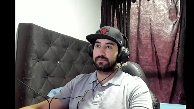 coolfriki online show from 15, 11, 2025