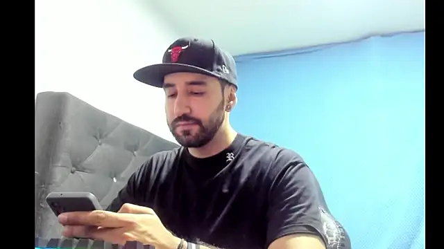 coolfriki online show from 7, 2, 2026