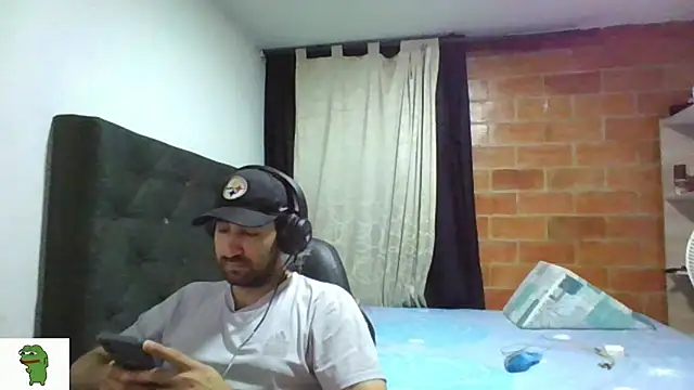 Snapshot of coolfriki chatting on 29, 6, 2026 coolfriki online show from 29, 6, 2026