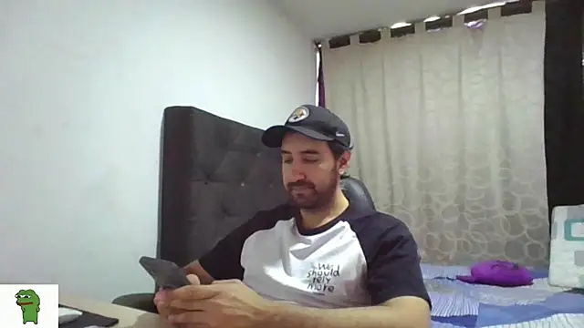 Snapshot of coolfriki chatting on 18, 7, 2026 coolfriki online show from 18, 7, 2026