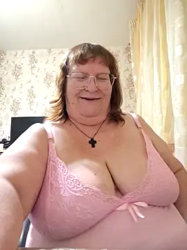 Snapshot of TATSI23 chatting on 21, 4, 2026 TATSI23 online show from 21, 4, 2026