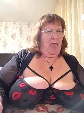 Snapshot of TATSI23 chatting on 9, 5, 2026 TATSI23 online show from 9, 5, 2026