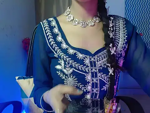 Snapshot of Roiseeee chatting on 14, 3, 2026 Roiseeee online show from 14, 3, 2026