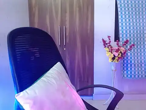 Snapshot of Roiseeee chatting on 30, 3, 2026 Roiseeee online show from 30, 3, 2026