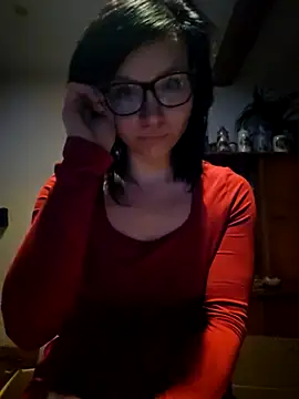 Snapshot of Lenalove02 chatting on 13, 10, 2025 Lenalove02 online show from 13, 10, 2025