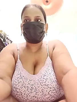 Snapshot of Puja_bhabhi_hot chatting on 29, 10, 2025 Puja bhabhi hot online show from 29, 10, 2025