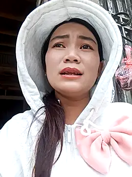 Snapshot of kun-love chatting on 29, 10, 2025 kun-love online show from 29, 10, 2025