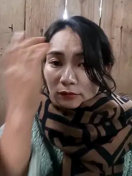 Snapshot of kun-love chatting on 22, 11, 2025 kun-love online show from 22, 11, 2025