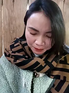 Snapshot of kun-love chatting on 28, 11, 2025 kun-love online show from 28, 11, 2025