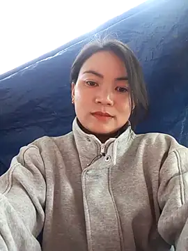 Snapshot of kun-love chatting on 21, 12, 2025 kun-love online show from 21, 12, 2025