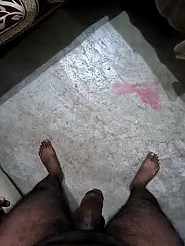 Bull For Cuckold Realmeet online show from 4, 12, 2025