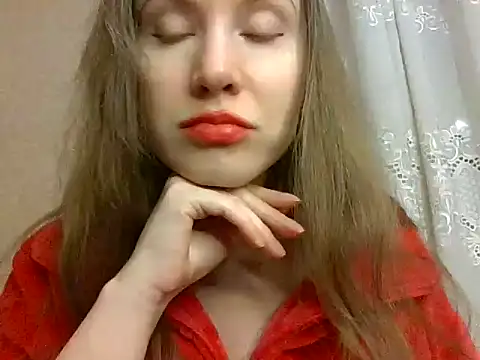 Snapshot of Lynirina chatting on 1, 3, 2026 Lynirina online show from 1, 3, 2026