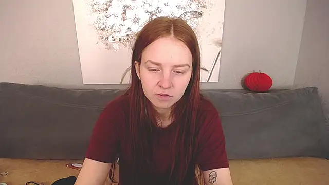 Evarey  online show from 23, 10, 2025