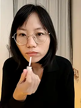 nini10052025 online show from 3, 11, 2025