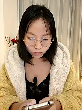 nini10052025 online show from 5, 11, 2025