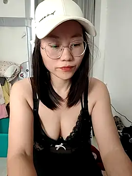 nini10052025 online show from 23, 12, 2025