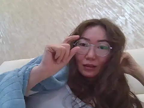 Ysolena online show from 16, 2, 2026