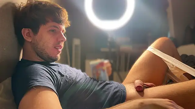 mynameischris online show from 8, 11, 2025