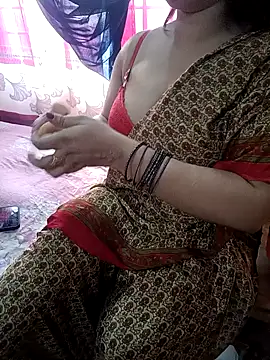 Beauty Queen Soniya online show from 13, 11, 2025