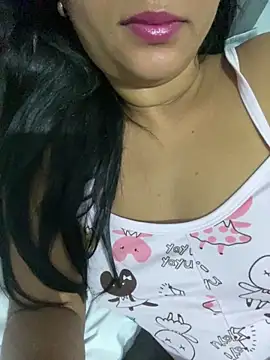 Snapshot of Brunamorenago chatting on 27, 5, 2026 Brunamorenago online show from 27, 5, 2026