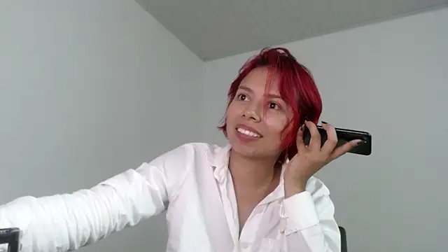 Snapshot of firer-red69 chatting on 13, 10, 2025 firer-red69 online show from 13, 10, 2025