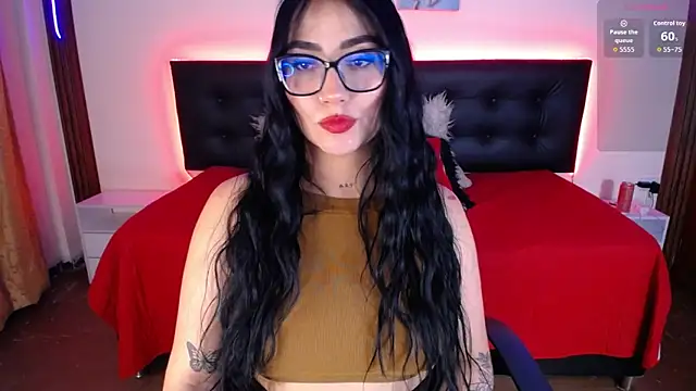 Snapshot of SeleneMore chatting on 22, 4, 2026 SeleneMore online show from 22, 4, 2026