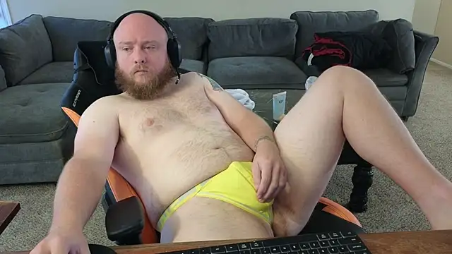 Snapshot of theballboy1 chatting on 17, 11, 2025 theballboy1 online show from 17, 11, 2025