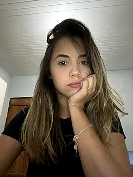 estrela aguiar online show from 8, 10, 2025