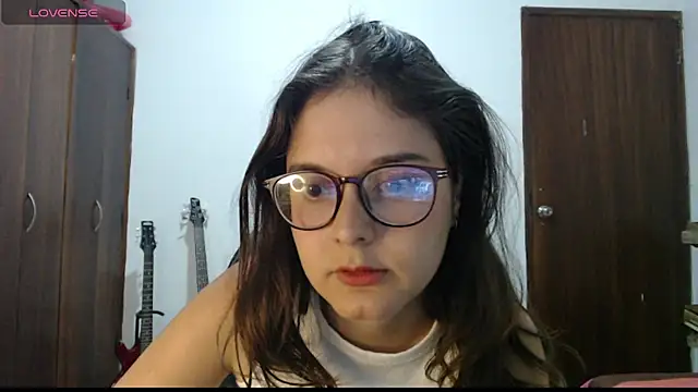 CarlaLorez online show from 23, 4, 2026