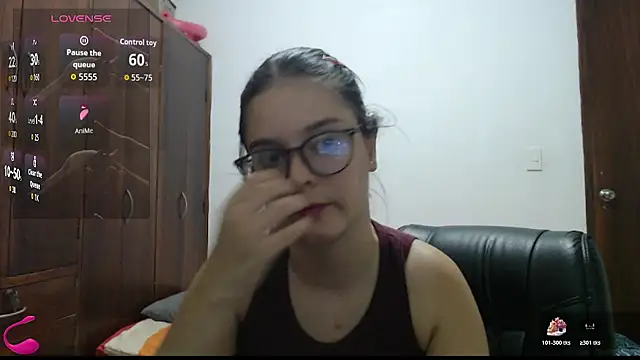 Snapshot of CarlaLorez chatting on 29, 7, 2026 CarlaLorez online show from 29, 7, 2026