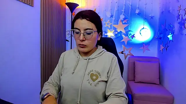 Snapshot of allison_mc chatting on 5, 6, 2026 allison mc online show from 5, 6, 2026