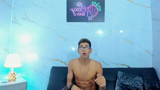 Little nicoll online show from 23, 2, 2026