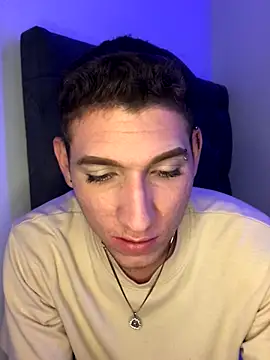 Snapshot of davidxxx_2012 chatting on 13, 10, 2025 davidxxx 2012 online show from 13, 10, 2025