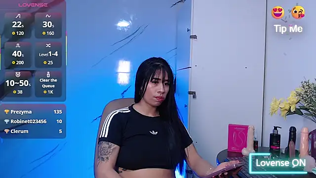 Snapshot of -HelloKitty_ chatting on 7, 10, 2025 -HelloKitty  online show from 7, 10, 2025