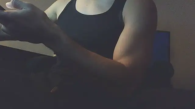 Snapshot of afterpartybtw chatting on 23, 11, 2025 afterpartybtw online show from 23, 11, 2025