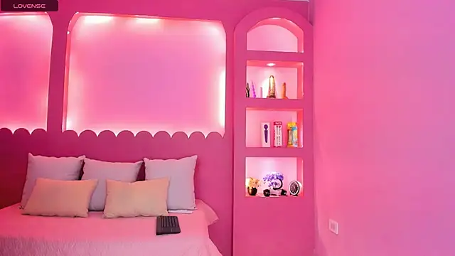 Elena Kink online show from 15, 4, 2026