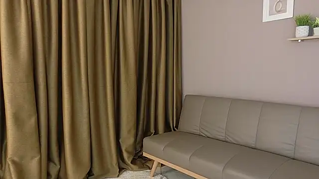 Snapshot of ZahraMilf chatting on 5, 11, 2025 ZahraMilf online show from 5, 11, 2025