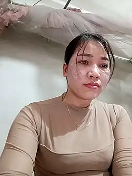 Snapshot of ladzy_sexy chatting on 2, 2, 2026 ladzy sexy online show from 2, 2, 2026