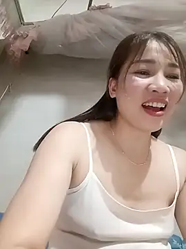 Snapshot of ladzy_sexy chatting on 5, 2, 2026 ladzy sexy online show from 5, 2, 2026