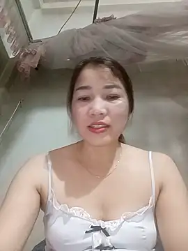 Snapshot of ladzy_sexy chatting on 8, 2, 2026 ladzy sexy online show from 8, 2, 2026